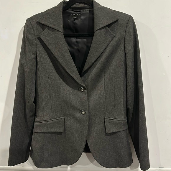 Sisley Jackets & Blazers - Tailored Sisley Blazer cool lapels size S